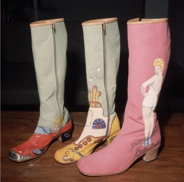 Вдохновленные Yellow Submarine сапоги ручной работы обувного дизайнера Ричарда Эванса