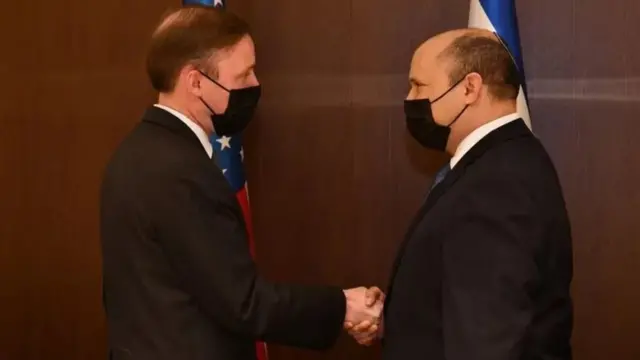 جیک سالیوان مشاور امنیت ملی رئیس جمهور آمریکا (سمن چپ) به تازگی به اسرائیل سفر و با نخست وزیر این کشور (سمت راست) دیدار کرده بود