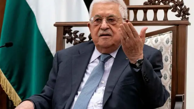 محمود عباس شانزده سال بیشتر از دوره چهارساله خود در قدرت بوده است