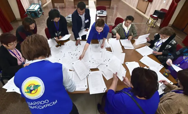 Кыргызстанда 12-апрелде жергиликтүү кеңешке шайлоо өтөт