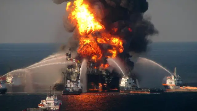 Тушение танкера