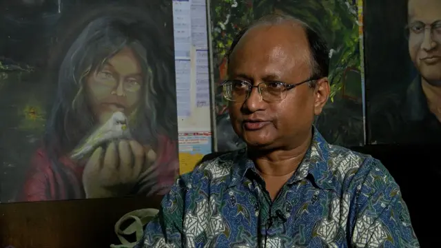 বিমান চলাচল বিশেষজ্ঞ ড. এম এ মোমেন বলছেন, নেপালে ইউএস বাংলার বিমান দুর্ঘটনা বাংলাদেশের বিমান পরিবহন খাতে দীর্ঘমেয়াদি ক্ষতির কারণ হবে না।