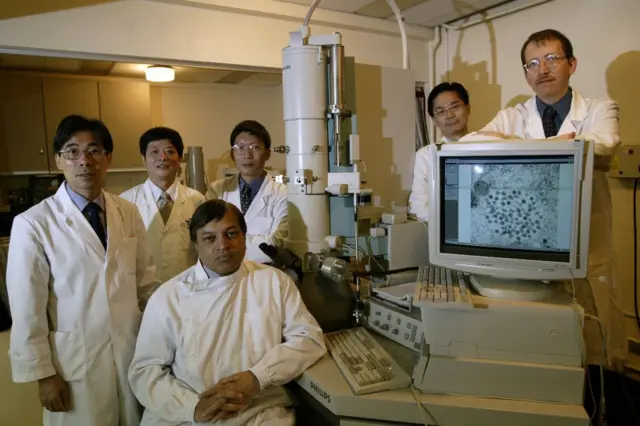 The team of scientists from Hong Kong University who helped to study the SARS in their laboratory -- Prof Malik Peiris (front), dept of microbiology, (back, left to right) associate prof Dr Chan Kwok-hung, dept of microbiology assistant prof Dr Bojian Zhe