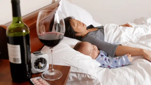 स्तनदा माता मद्यपान