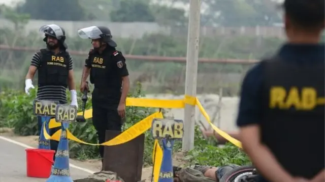 Gozal oriq qizlarning porno fotosuratlari oz mushuklarini korsatadi