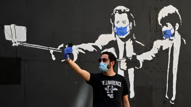 قد تصبح الكمامات جزءا من حياتنا عندما نغادر منازلنا بعد رفع الحجر الصحي