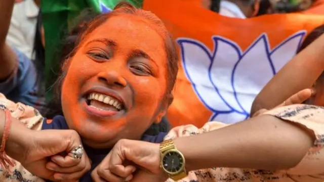 भाजप कार्यकर्त्या