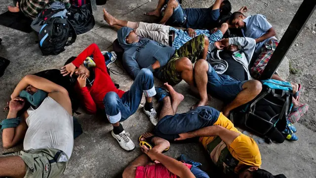 Migrantes nepalíes atrapados en Panamá.