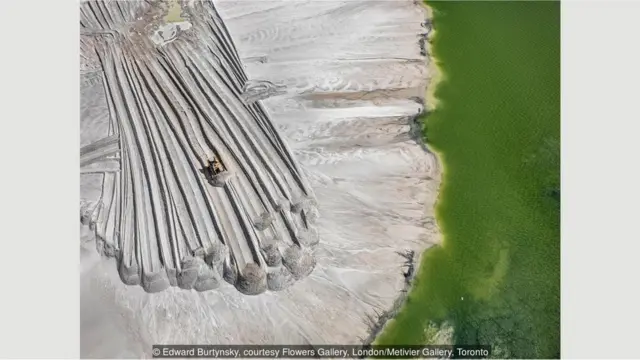 Edward Burtynsky