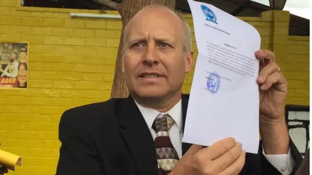 Yerekaga abanyamakuru ko yahamagajwe na RIB ariko afite uburenganzira bwo gukoresha ikiganiro n'abanyamakuru