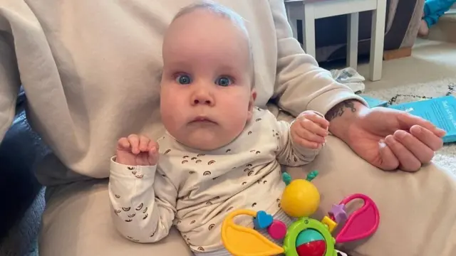 الطفل إدوارد