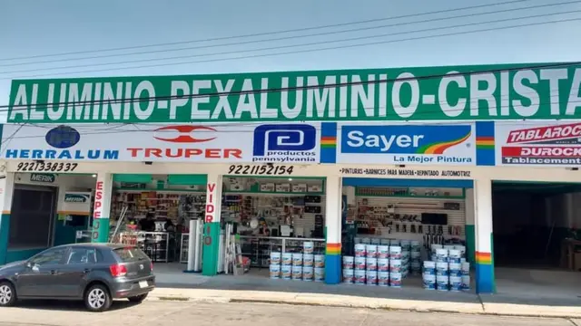 Pexaluminio, la empresa de Carrera.