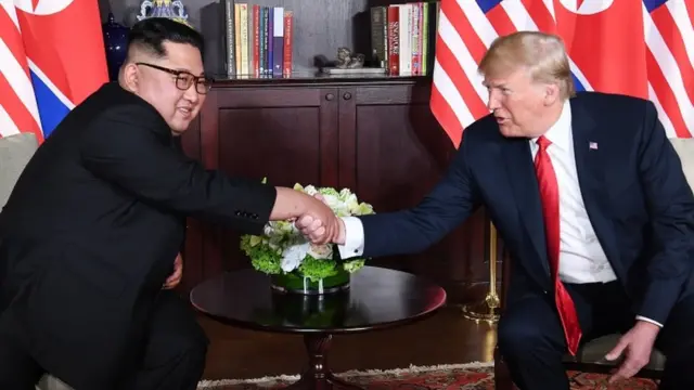 किम जोंग उन और ट्रंप