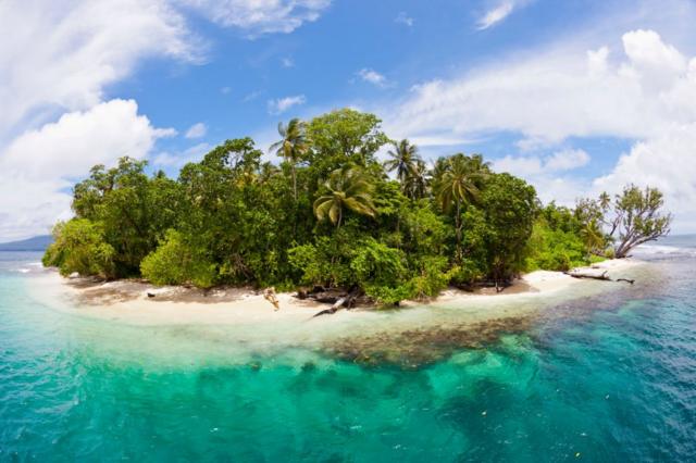 所罗门群岛是南太平洋的一个岛国，位于澳大利亚东北方，巴布亚新几内亚东方，是英联邦成员之一。