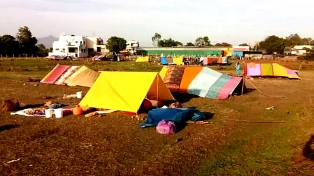 ਨਾਥਪੰਥੀ ਦਾਵਰੀ ਗੋਸਵਾਮੀ ਭਾਈਚਾਰੇ ਦੇ ਲੋਕਾਂ ਦੇ ਤੰਬੂ।