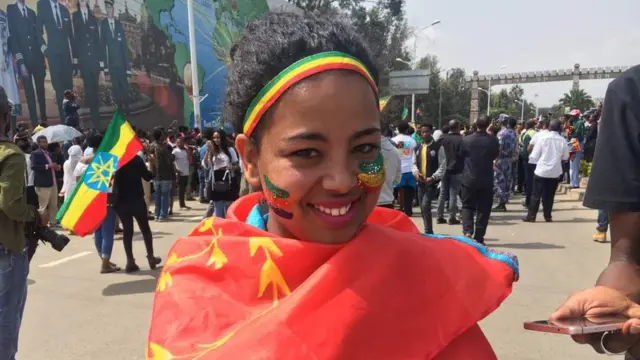 Dubartii maatiin gar-tokko Ertiraatti hafan simannaaf baate