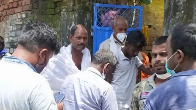 గోరఖ్‌పూర్ యూనివర్సిటీ కాంపస్‌లో యువతి మృతి