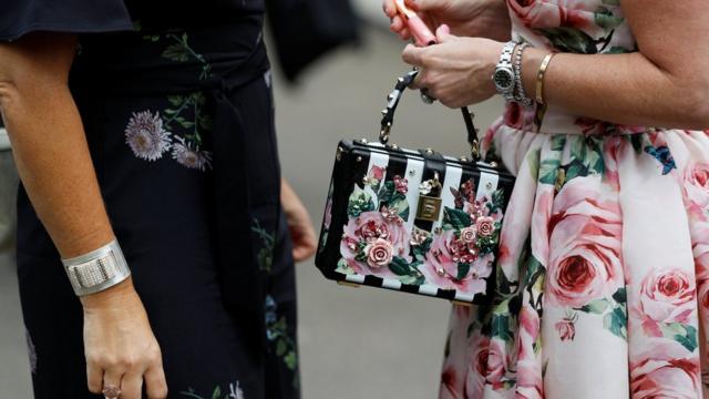 дамская сумочка с розами