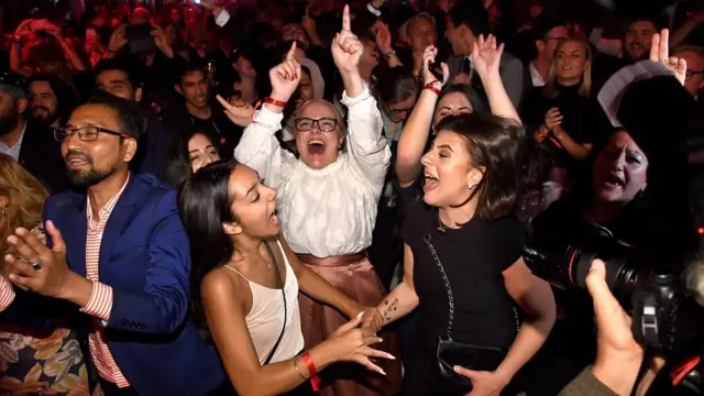 सोशल डेमोक्रेट्स के समर्थक