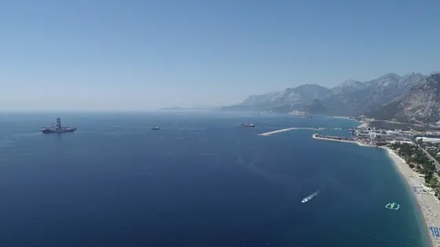 Yavuz sondaj gemisi Antalya açıklarında