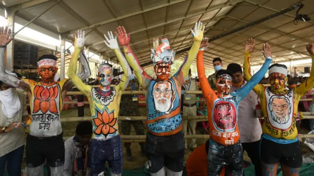 পশ্চিমবঙ্গে রাজ্য নির্বাচন উপলক্ষ্যে বিজেপির একটি প্রচারণা সভা