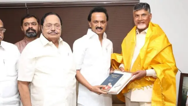 "பாஜகவுக்கு எதிரான தேசிய அணியில் திமுக"