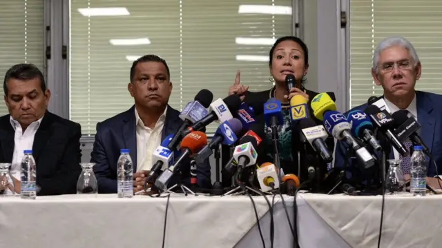 Los cuatro gobernadores de AD.