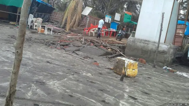 रत्नागिरीतला सागरी किनारा