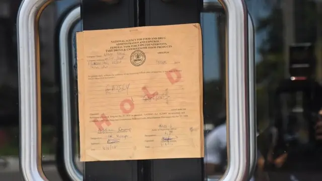 Door of shop wey dem don close down