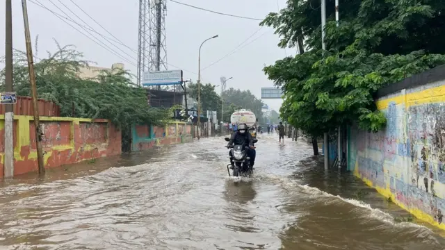 சென்னை வெள்ளம்