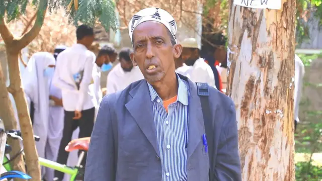 Cabdullaahi Yuusuf Kaariye, 56 jir waxbarasho dib ugu laabtay