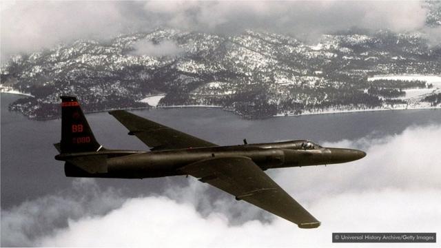 U-2侦察机的设计目的是侦察苏联领土，以监视苏联的军事行动。