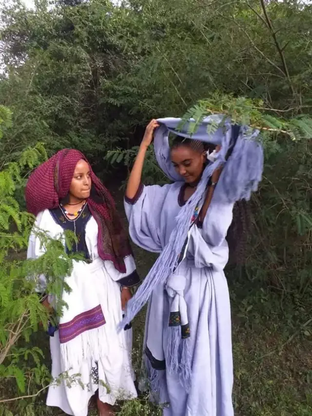 ብባህሊ ዝወቀባ ኣዋልድ ራያ