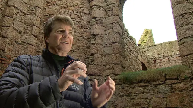 Дакре Стокер в Круден-Бэй