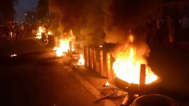 आंदोलन चिघळलं