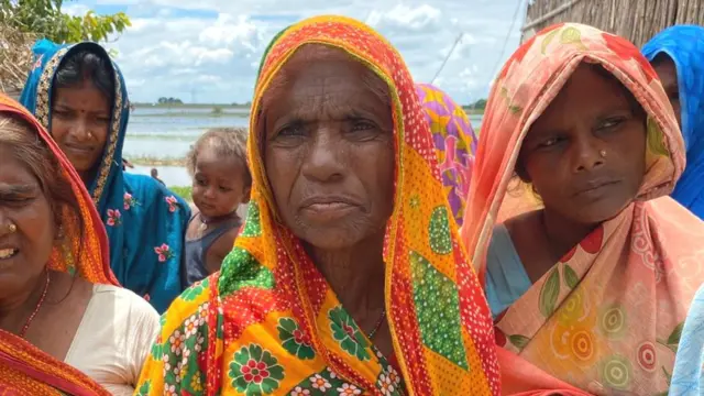 महिलाएं