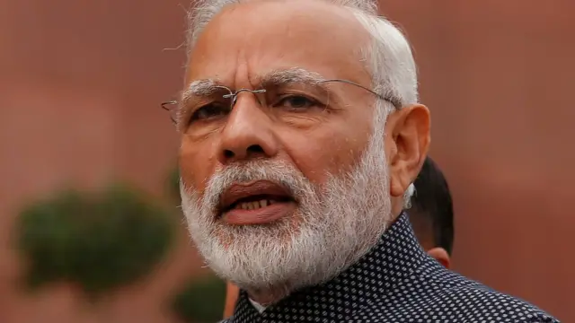 नरेंद्र मोदी