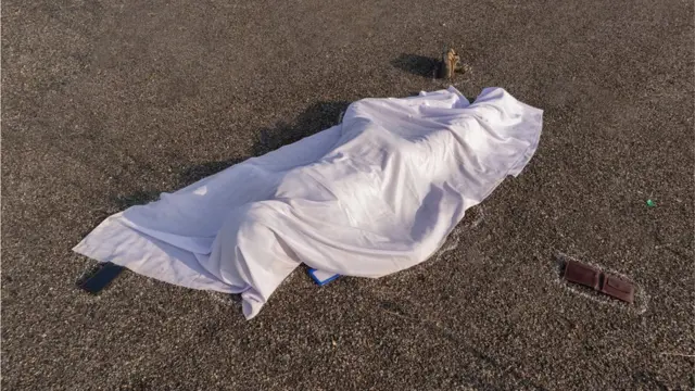 અંડરકન્સ્ટ્રક્શન બિલ્ડિંગમાં એક લિફ્ટ અકસ્માતમાં સાત બાંધકામ મજૂરોએ ગુમાવ્યા જીવ