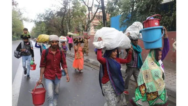 Warga India, virus corona