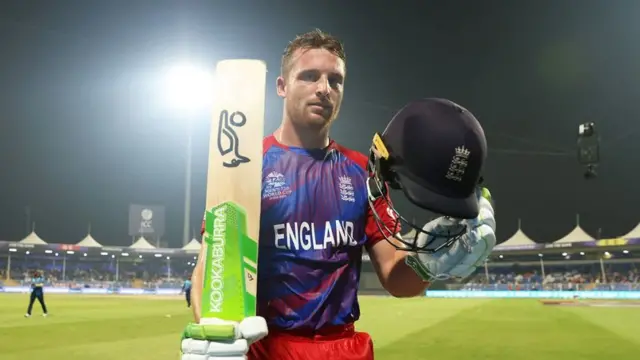 ওপেনিং-য়ে আছেন জস বাটলার। যিনি ব্যাট হাতে দারুণ ফর্মে আছেন। টুর্নামেন্টের একমাত্র সেঞ্চুরিটি তিনি করেছেন।