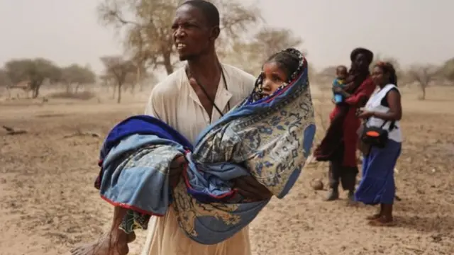 Aboubacar, daga kauyen Kadago Biri a Nijar da matarsa ta yi bari zai kai ta asibiti