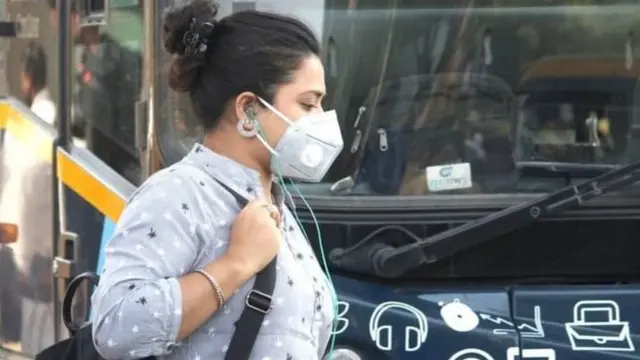 'कोरोना वायरस ने सिर्फ़ मुझे लाचार नहीं किया, मेरे परिवार को बर्बाद भी कर दिया'