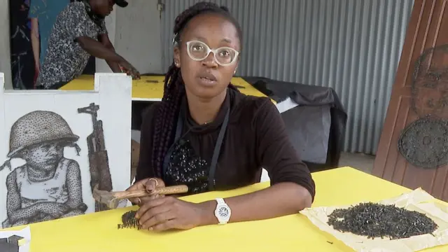 Dina Ekanga, artiste congolaise