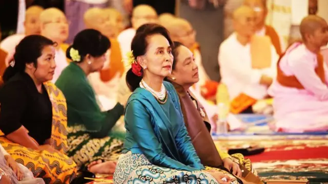 သာသနာတော်ဆိုင်ရာဘွဲ့တံဆိပ်တော်များအပ်နှင်းပွဲကို မတ် ၈ ရက်က ကျင်းပခဲ့တာပါ။
