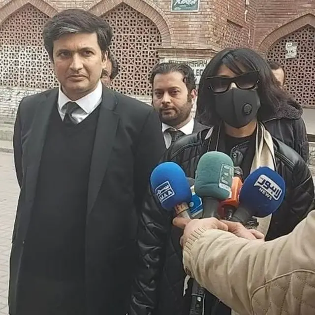 میشا شفیع