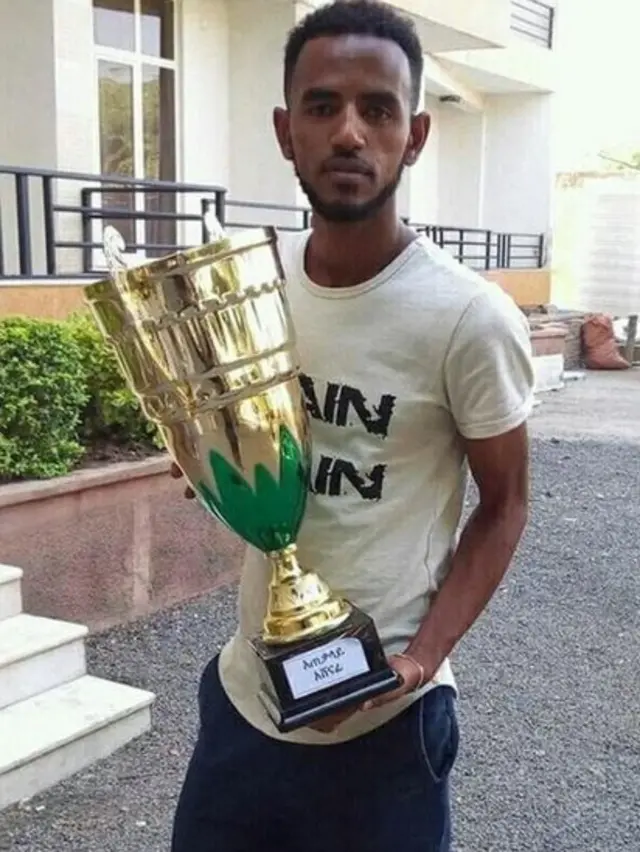 Dargaggoo Daraaraa Mokkonnon