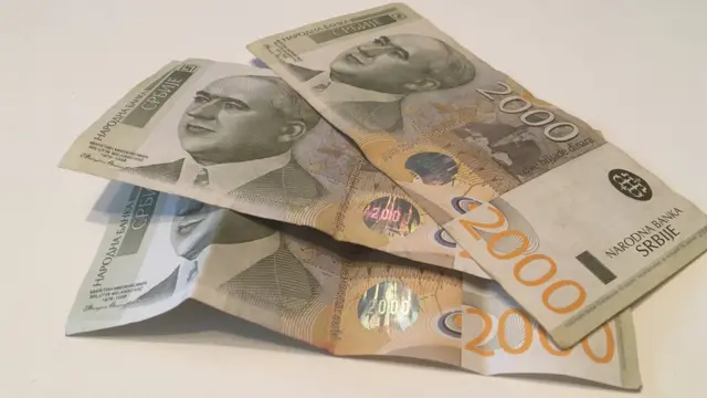 Пандемија корона вируса утицала је на скок стопе раста штедње у Србији