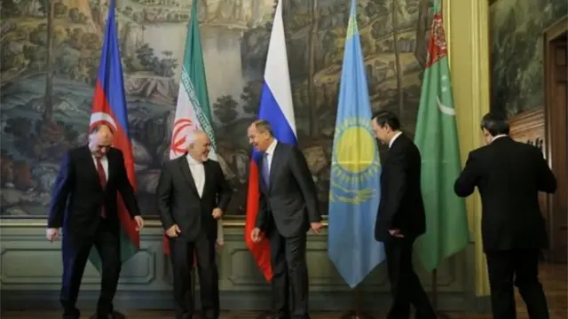 سرگئی لاوروف وزیر خارجه روسیه در اجلاس پاییز در مسکو اعلام کرد که تمام اختلافات درباره رژیم حقوقی خزر حل شده و سند نهایی آن در اجلاس قزاقستان میان رهبران کشورهای ساحلی امضا می شود