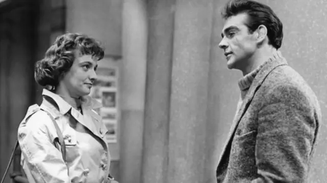 কেরিয়ারের প্রথম দিকে ব্লাড মানি ছবিতে শন কনোরি