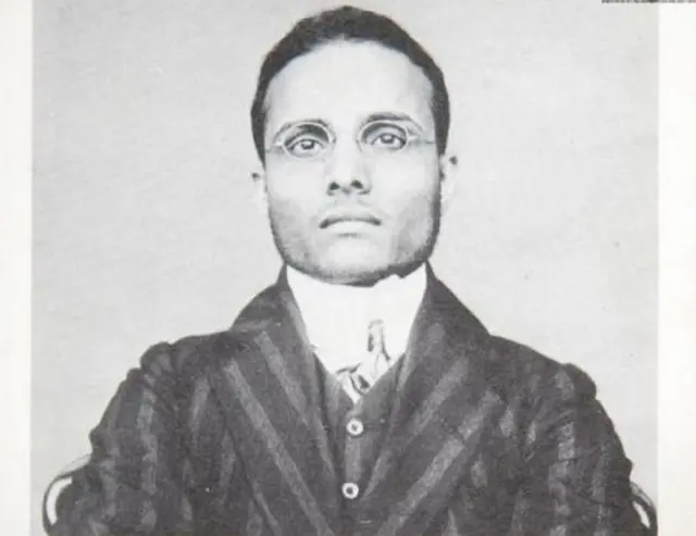 विनायक सावरकर